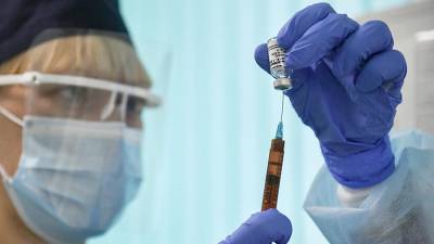«Вектор» сосредоточится на внедрении вакцины «ЭпиВакКорона»