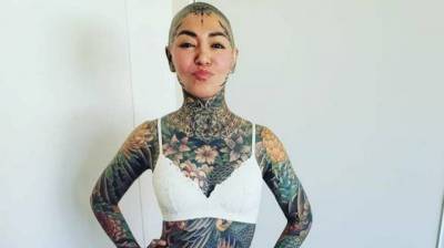 Американка потратила уже $25 тыс. на татуировки по всему телу — и не собирается останавливаться