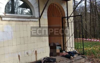 Раздели и задушили: в киевском парке обнаружили труп девушки