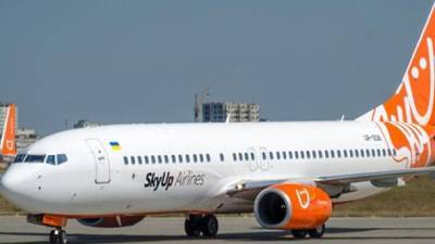 SkyUp возобновляет полеты в Ереван