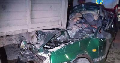 Автомобиль полностью смяло: в Винницкой области в ДТП погибли водитель и все пассажиры легковушки