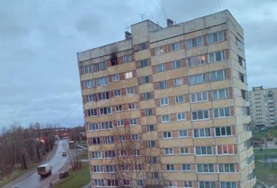 Пожарные спасли пенсионера из горящей квартиры под Тосно