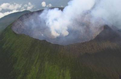 Украинских миротворцев «занесло» на кратер вулкана в Конго