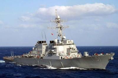 Американский эсминец USS Donald Cook начинает патрулирование в Черном море