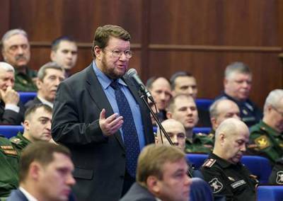 Евгений Сатановский назвал условия принятия Россией капитуляции Украины