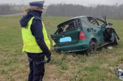 В Польше авто с украинцами слетело в кювет и перевернулось: есть погибшие