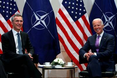 Глава НАТО понадеялся на тесное сотрудничество с Байденом