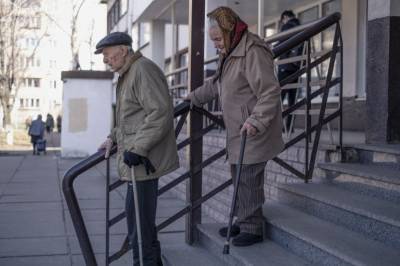 Пенсионеров предупредили о задержках в выплате пенсий