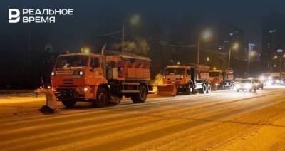 В Казани приступили к ночной уборке снега на дорогах