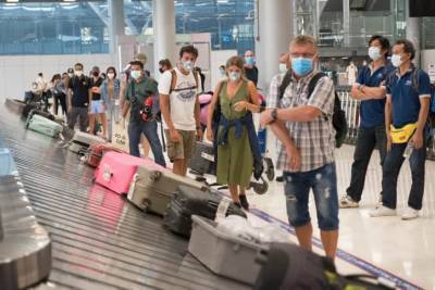 Аэропорт в Шанхае закрылся после обнаружения COVID-19 у сотрудников - Cursorinfo: главные новости Израиля