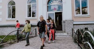 В Украине четвертый год продолжается реформа интернатов: как изменилась жизнь детей в детских домах