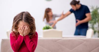 "Беспредел": психиатр о драках из-за ссор в родительских чатах