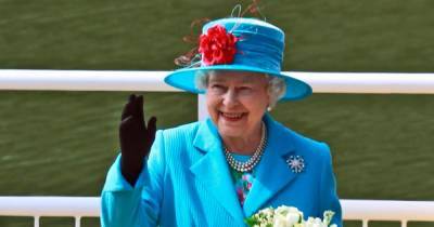 Елизавета II запустила производство королевского джина