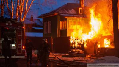 Страшный пожар в якутской двухэтажке закончился массовой эвакуацией жителей
