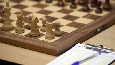 Карякин одержал победу над Карлсеном на шахматном онлайн-турнире «Тур чемпионов»