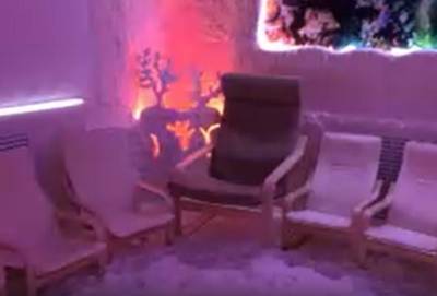 Видео: в детском саду в Елизаветино открыли оздоровительную «соляную пещеру»