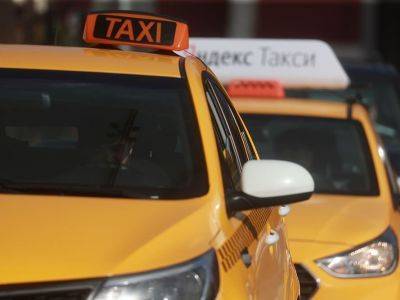 Свердловские таксисты понесли затраты на защитные экраны, а теперь они необязательны