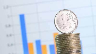 Рубль стабильно укрепляется по отношению к доллару и евро