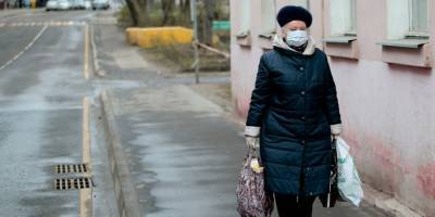 ВЦИОМ: большинство россиян поддерживают обязательное ношение масок в общественных местах
