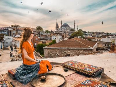 В Турции ужесточают карантин, но не для туристов