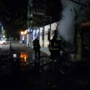 В Мелитополе сгорел торговый киоск. Фото
