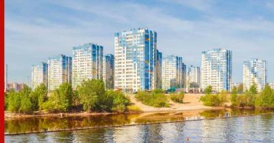 Экономист рассказал о паническом спросе на жилье в России