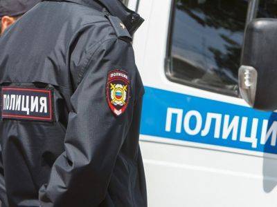 Петербуржец грозится убить шестерых детей, если полиция не выполнит его требований