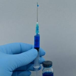 В Венгрии тестируют первые 10 доз российской вакцины от COVID-19