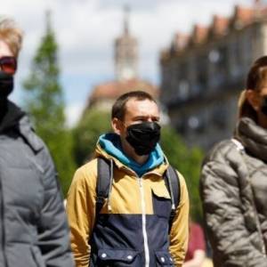 Из-за пандемии в Швеции запретили публичные мероприятия