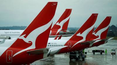 Qantas намерена требовать от пассажиров свидетельства о вакцинации