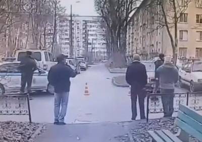 Под Санкт-Петербургом мужчина захватил в заложники шестерых детей