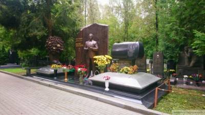 Памятник Иосифу Кобзону появится в Москве