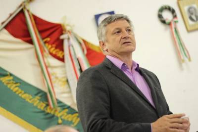 Украина запретила въезд венгерскому чиновнику из-за незаконной агитации