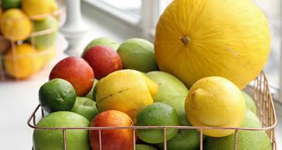 Сейм одобрил: сниженный НДС на фрукты и овощи останется еще на три года