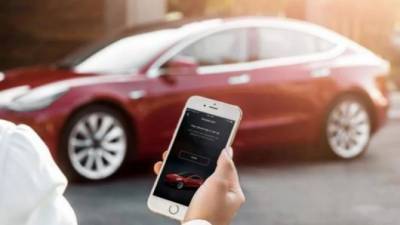 Взломать за 90 секунд: Tesla Model X — лакомая мишень для угонщиков