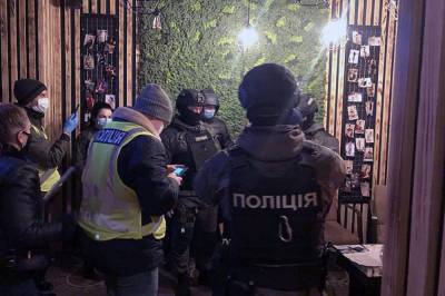 В Киеве разоблачи сеть борделей, которые работали под видом массажных салонов