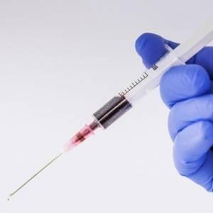 ВОЗ: Вакцины полностью не остановят пандемию