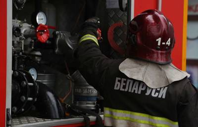 На пожаре в Зельвенском районе спасена женщина
