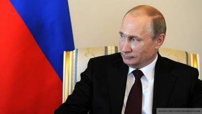 Путин обсудил с Алиевым и Пашиняном выполнение договоренностей по НКР