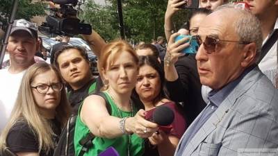 Адвокат Добровинский защитит Гном Гномыча от клеветы