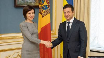 Проблемы "мхом поросли": Кулеба рассказал, какие вопросы будут решать с президентом Молдовы