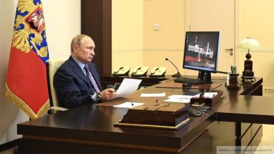 Путин обсудил с Алиевым и Пашиняном выполнение соглашений по Карабаху