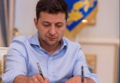 Зеленский уволил главу Хмельницкой ОГА и назначил временного руководителя региона