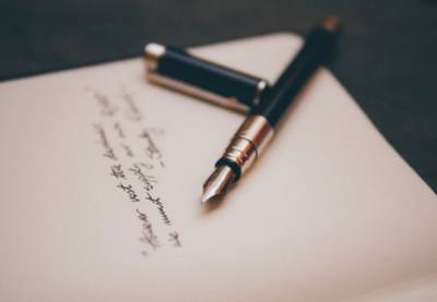 Почему так важно писать ручкой