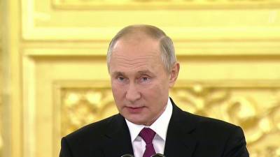 Президент России принял верительные грамоты у вновь прибывших послов иностранных государств