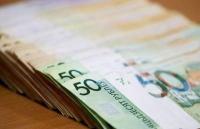 Названа средняя зарплата белорусов в октябре