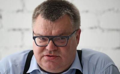 КГБ Белоруссии обвинил бывшего главу «Белгазпромбанка» Виктора Бабарико в получении взяток и отмывании денег