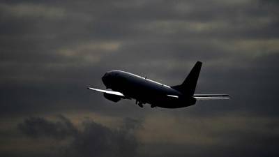 Вылет самолета из Петербурга в Москву задержали из-за драки пассажиров