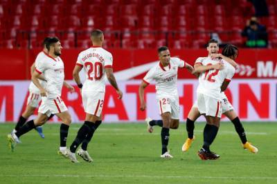 Севилья победила Краснодар, забив на последних минутах матча в Лиге чемпионов