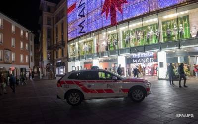 В Швейцарии женщина напала с ножом на двух человек